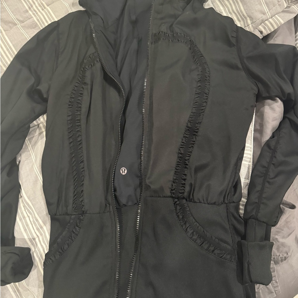 Lululemon studio tech jacket - Picture 2 of 8